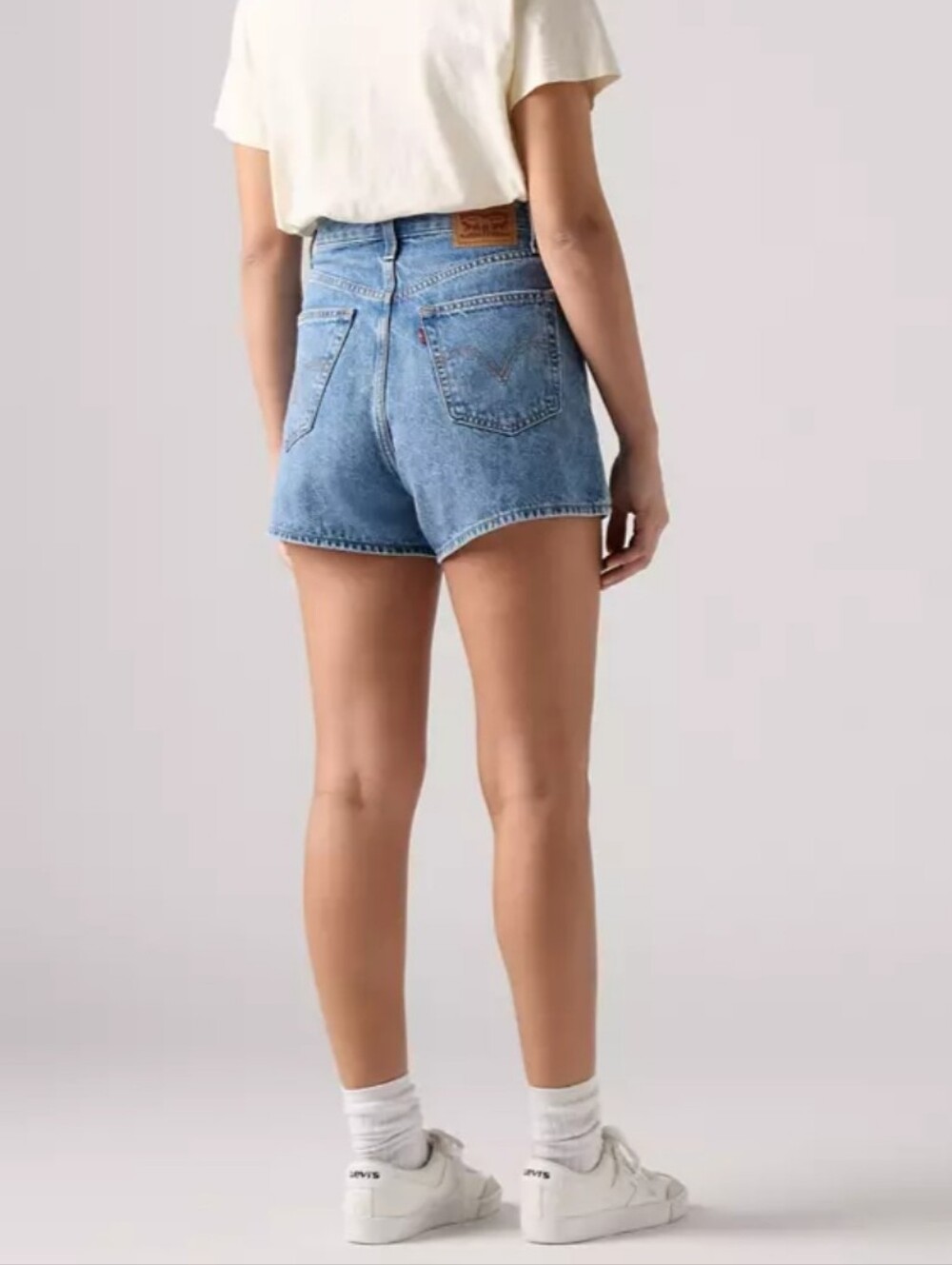 Levi's High Waisted Mom Denim Shorts, Size 33